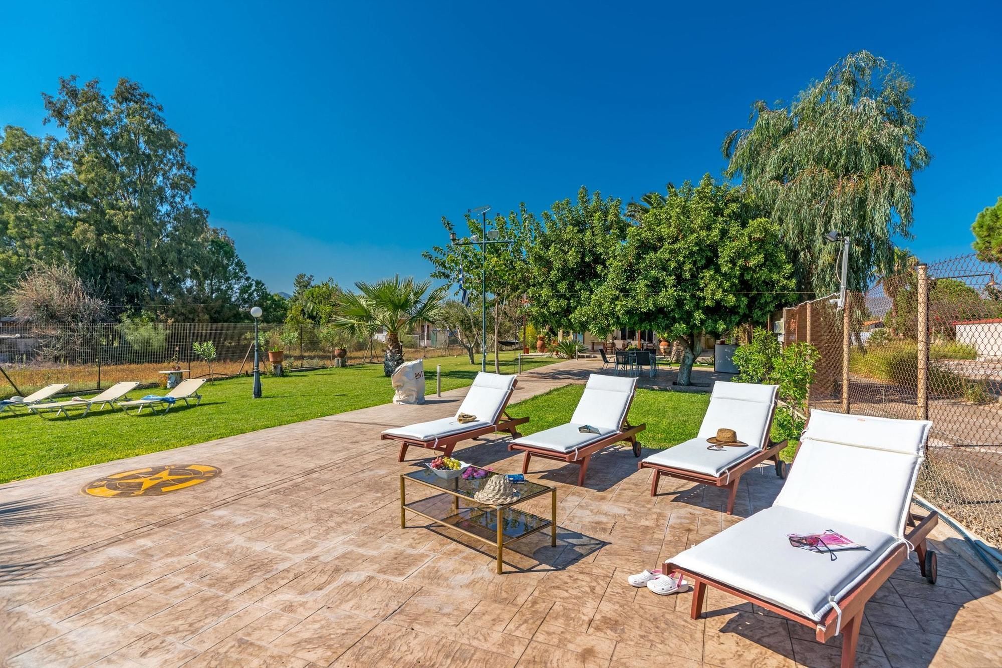 Maria'S Seaside Villa - House With 3 Rooms In Marathon, With Wonderful Esterno foto